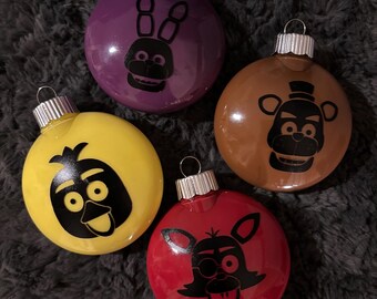 Five Nights at Freddys character ornaments. set of 8 plastic ornaments. Great gift idea for Christmas tree or even all year round decor