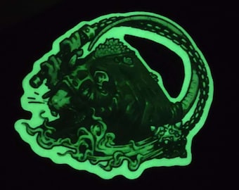 Ratfolk Plague Priest - Glow in the Dark Vinyl | Sticker 2.5in |