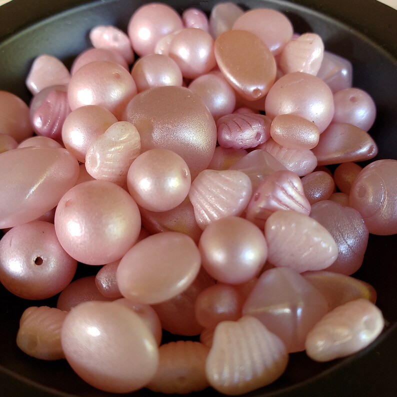 Czech Beads Pressed Mix Shell Pink Dark Pink 40 grams Dusty Rose Light Pink 0924