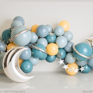 Space Dust Balloon Garland DIY Kit / Astronaut Birthday, Outer Space Party, Space Birthday Party, Astronaut Balloon Arch, Two The Moon Decor