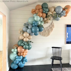 Adventure Awaits DIY Balloon Garland Kit / Mountain Bridal Shower, Adventure Baby Shower, Rustic Wedding Shower, Let The Adventure Begin