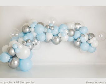 Head In The Clouds DIY Balloon Garland Kit / Cloud 9 Bachelorette, Pastel Blue Silver White Balloon Arch, Cloud Baby Shower, 9th Birthday