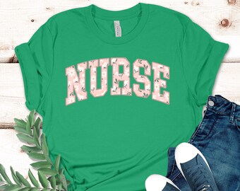 Camisa de enfermeira, camisa de enfermeira para o trabalho, camisa de enfermeira RN, camisa de enfermeira fofa, camiseta de enfermeira, camisa de enfermeira registrada, camiseta de escola de enfermagem, presente de enfermeira 3