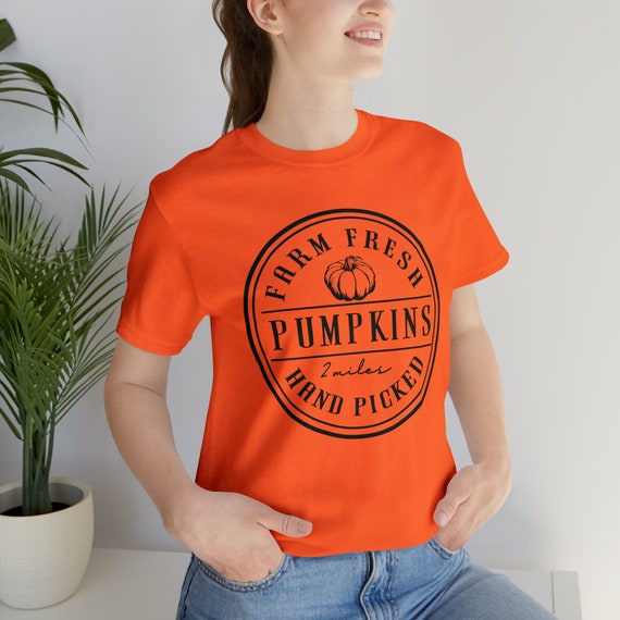 Farm Fresh Pumpkins Shirt, Holiday Apparel, Fall T-Shirt, Farm Fresh Pumpkins Shirt, Thanksgiving Shirt, Pumpkin Fall Shirt, Cute Fall Tees