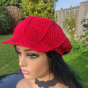 Red Crochet Newsboy Hat: Vintage Style Cotton Beret
