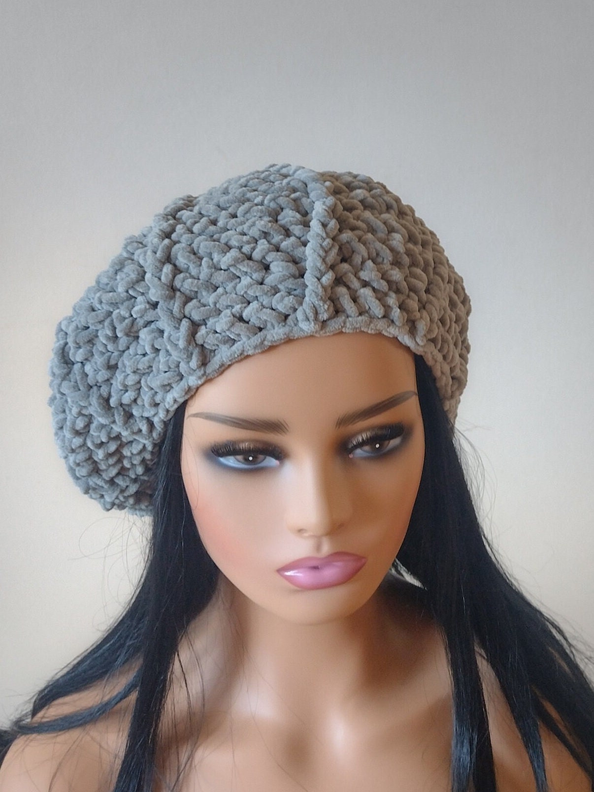 New Hat Attack Crochet Knit Gray Beret Stylish, Sequined, Wool, Mohair and Acrylic Crochet Beret  main image 2
