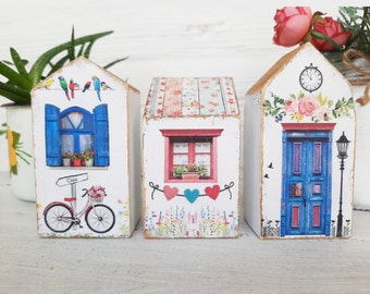 Set of 3 wood Houses, cottage miniature, wood block House