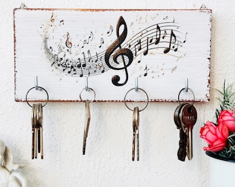 Treble Clef Music Key Holder: Rustic Wooden Organizer