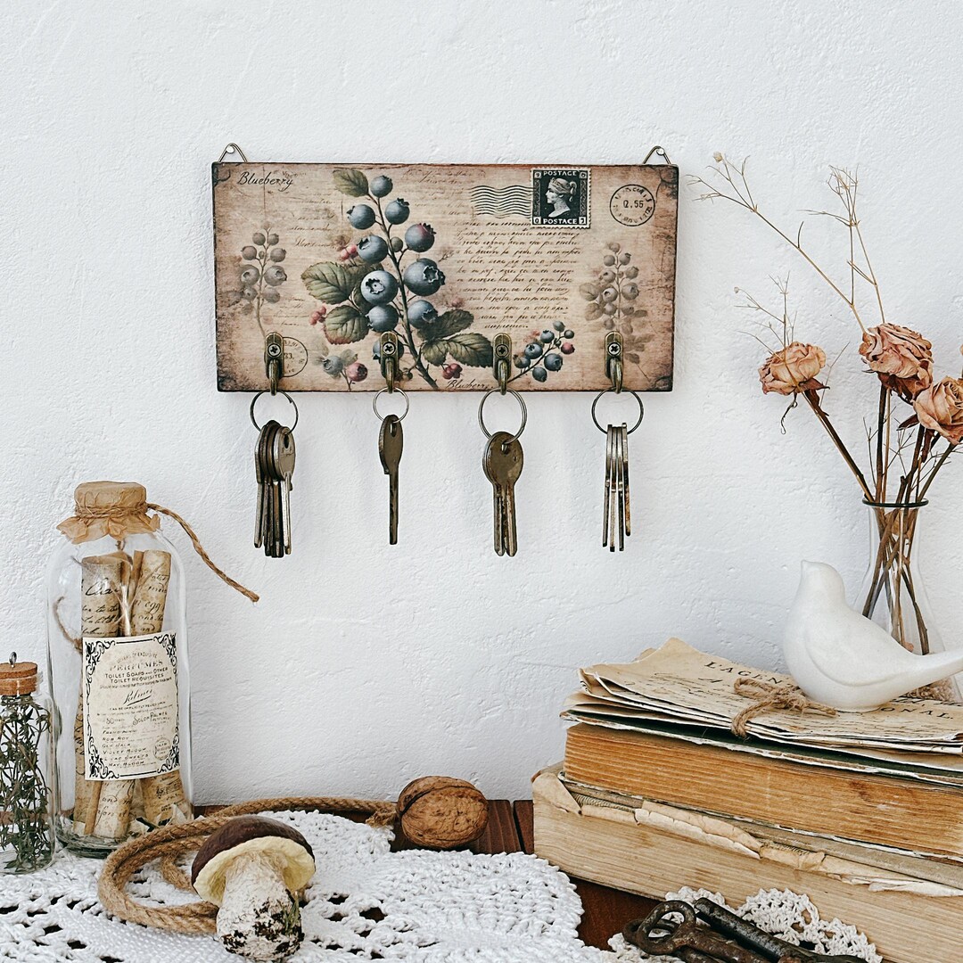 Handmade Wooden Key Holder: Vintage Blueberry Botanical Key Rack - Etsy