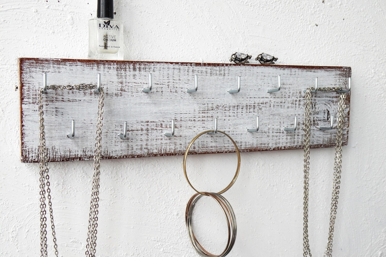 Wooden Distressed White Holder Jewelry Organizer Wall Necklace Etsy