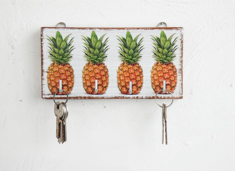 Wooden Pineapple Key Holder For Wall Decor Image 0