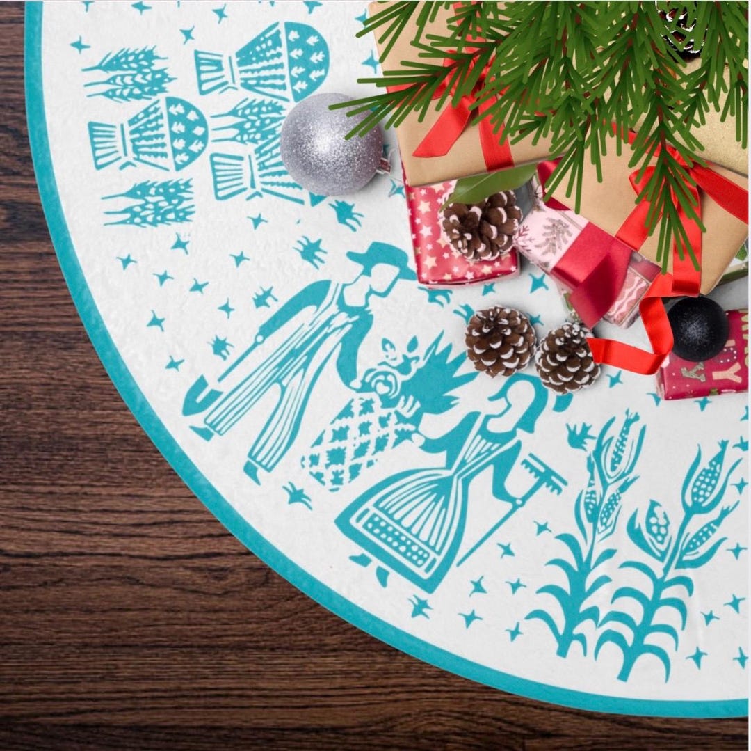 Butterprint Amish Pyrex Design Christmas Tree Skirt | Winter Decor ...