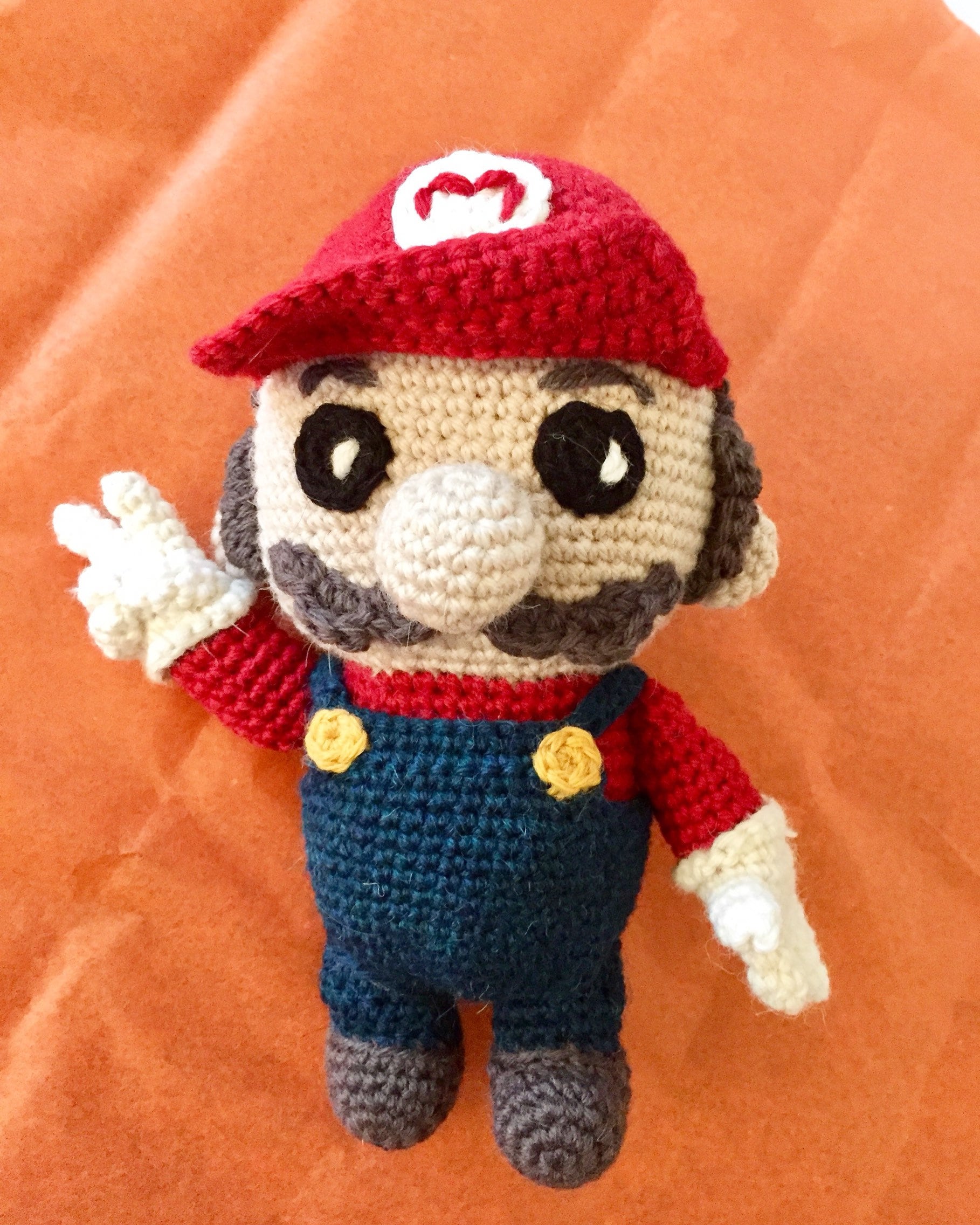 Super Mario In Wolle Super Mario Amigurumi Nintendo Etsy