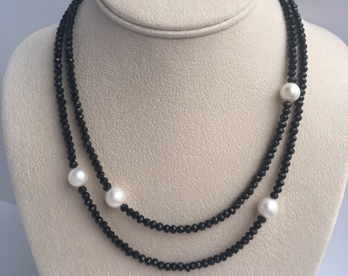 Freshwater Pearl and Black Spinel Beaded Station Necklace