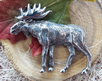 Symbol of power: moose in sterlingsilver