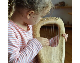Pentatonic Lyre Harp, 7 String Musical Instrument, Hand carved Ash Wood