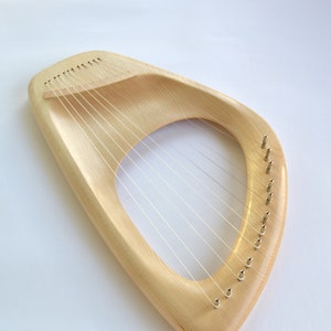 Lyre (Harp), 12 String Pentatonic Musical Instrument, Maple Wood, Tuning  Key and Bag Included