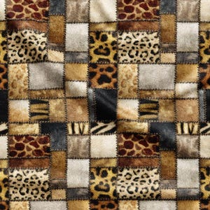Könnte beinhalten: Ein Stoff mit einem Patchwork-Design aus quadratischen Feldern in verschiedenen Texturen und Mustern. Der Druck umfasst Leopardenflecken, Zebrastreifen und einfarbige Blöcke in Braun-, Beige-, Schwarz-, Creme- und Grautönen mit sichtbaren Nähten.