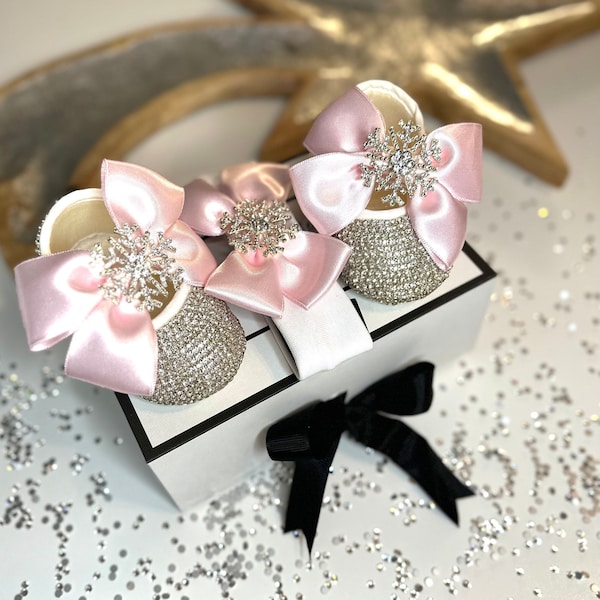 Baby Girl Crib Shoes- Personalized Baby Shoes - Baptism Shoes - Maternity Photoshoot