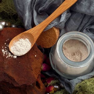 Gaia's Kiss Botanical Powder, Organic Rose Powder, Pearl Powder, Silk Powder, Botanical Primer, Nourishing Face Treatment