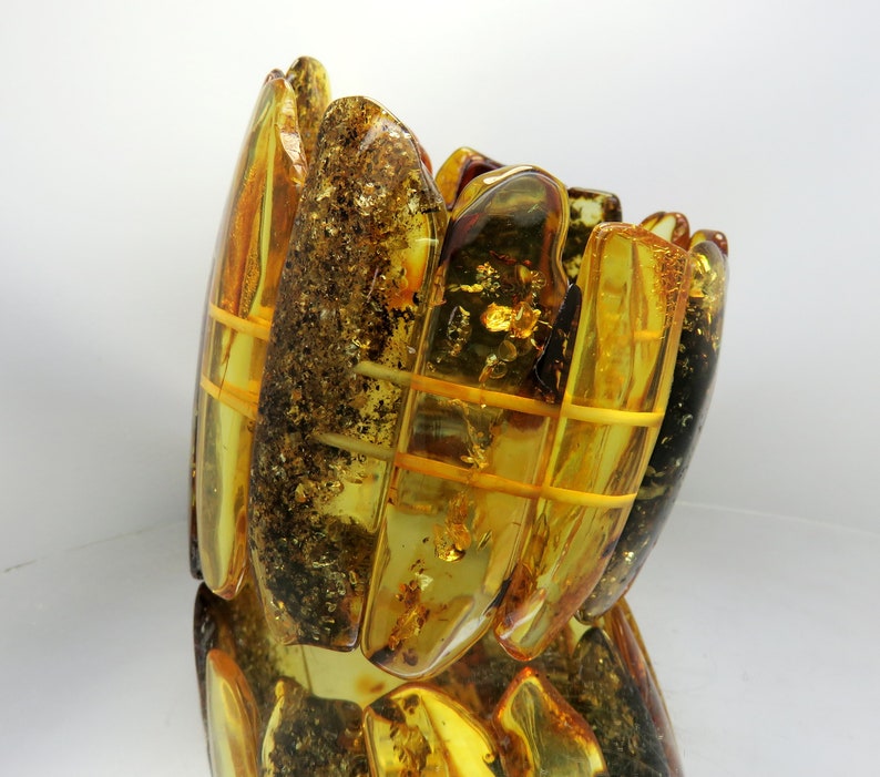 Exclusive 61.80 grams Greenish Glittering Natural Genuine BALTIC AMBER Stretch Bracelet on elastic string