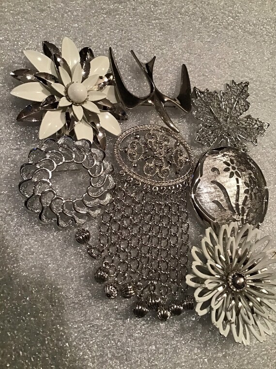 Sarah Coventry Brooches