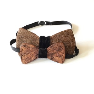 Father&Son" wooden bowtie set / Made of solid walnut wood / With laser engraved circles pattern image 6