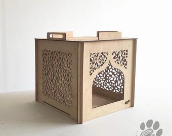 ROMANCE - cat or dog house / kennel with openwork leaf pattern