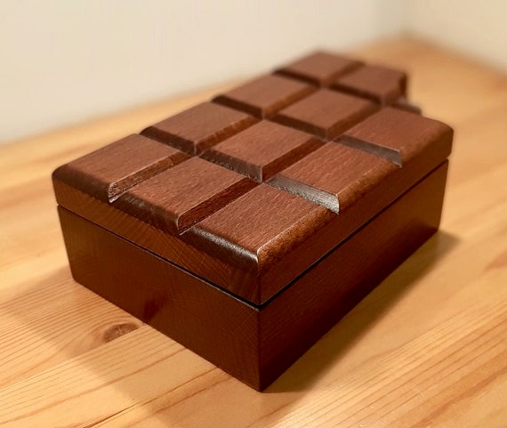 Immagini Stock - Biscotti Al Cioccolato In Un Contenitore Per La