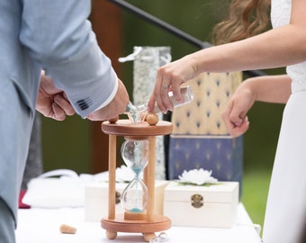 Wooden Sand Timer for Wedding Ceremony, Hourglass Keepsake Accessory