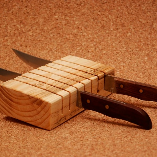 Support à couteaux en bois sur mesure de taille unique / La taille dépend de votre demande / Bloc à couteaux en bois de pin ou de chêne