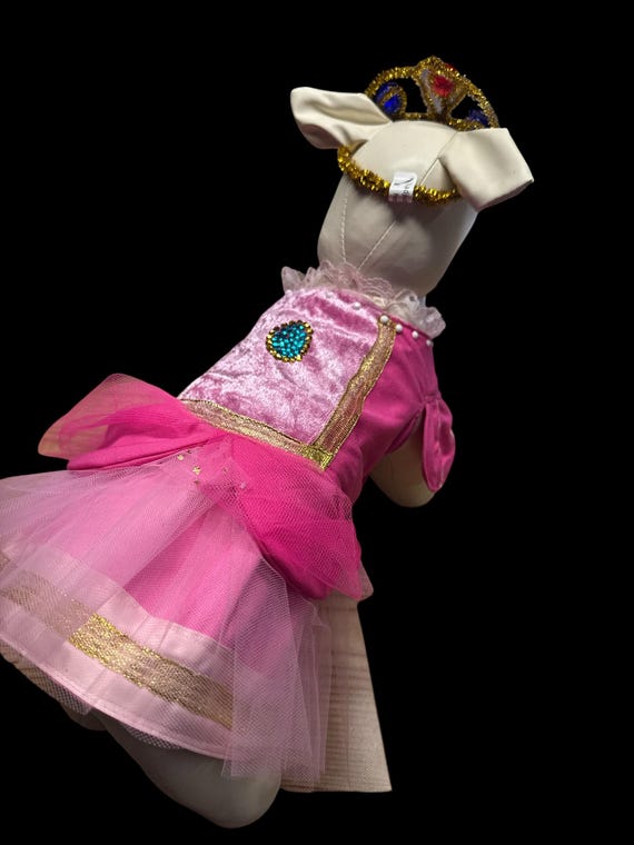 Handmade Princess Pea Dress - Etsy Israel