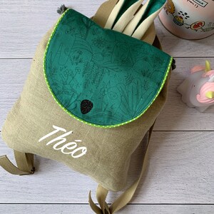 Sac à dos enfant personnalisable, sac à dos en lin et coton bio vert, motifs "petits monstres"