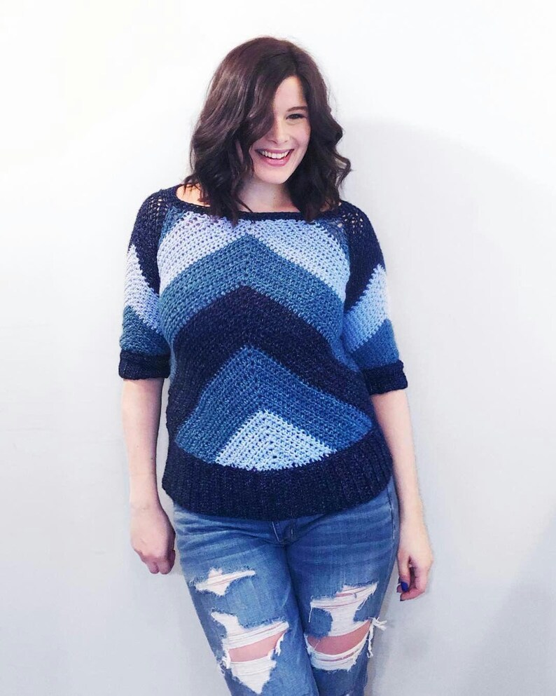 My Favorite Jeans Top// Easy Spring Graphic Chevron Crochet Top Pattern Plus Size image 1