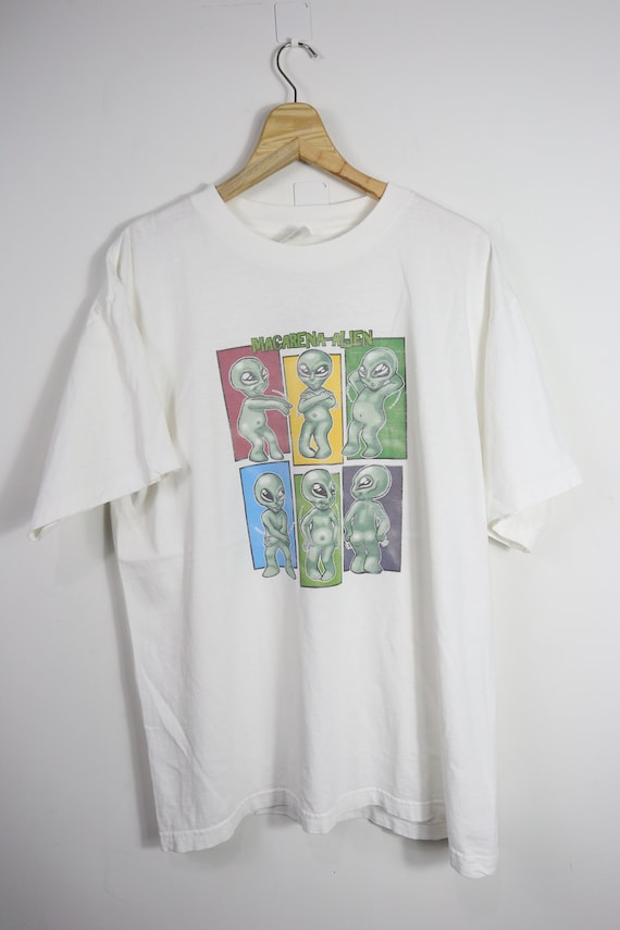 Vintage Macarena Alien pop art (XL)
