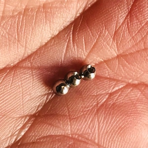 1.2mm replacement stud balls | labret stud spares | lost body jewellery piercing | barbell spares | 3mm screw back | 16G balls for septum |