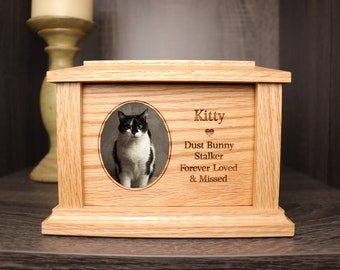 Pet Urn, Urn for Dog Ashes, Dog Urns, Pet Urns for Cats, Dog Ashes Urn