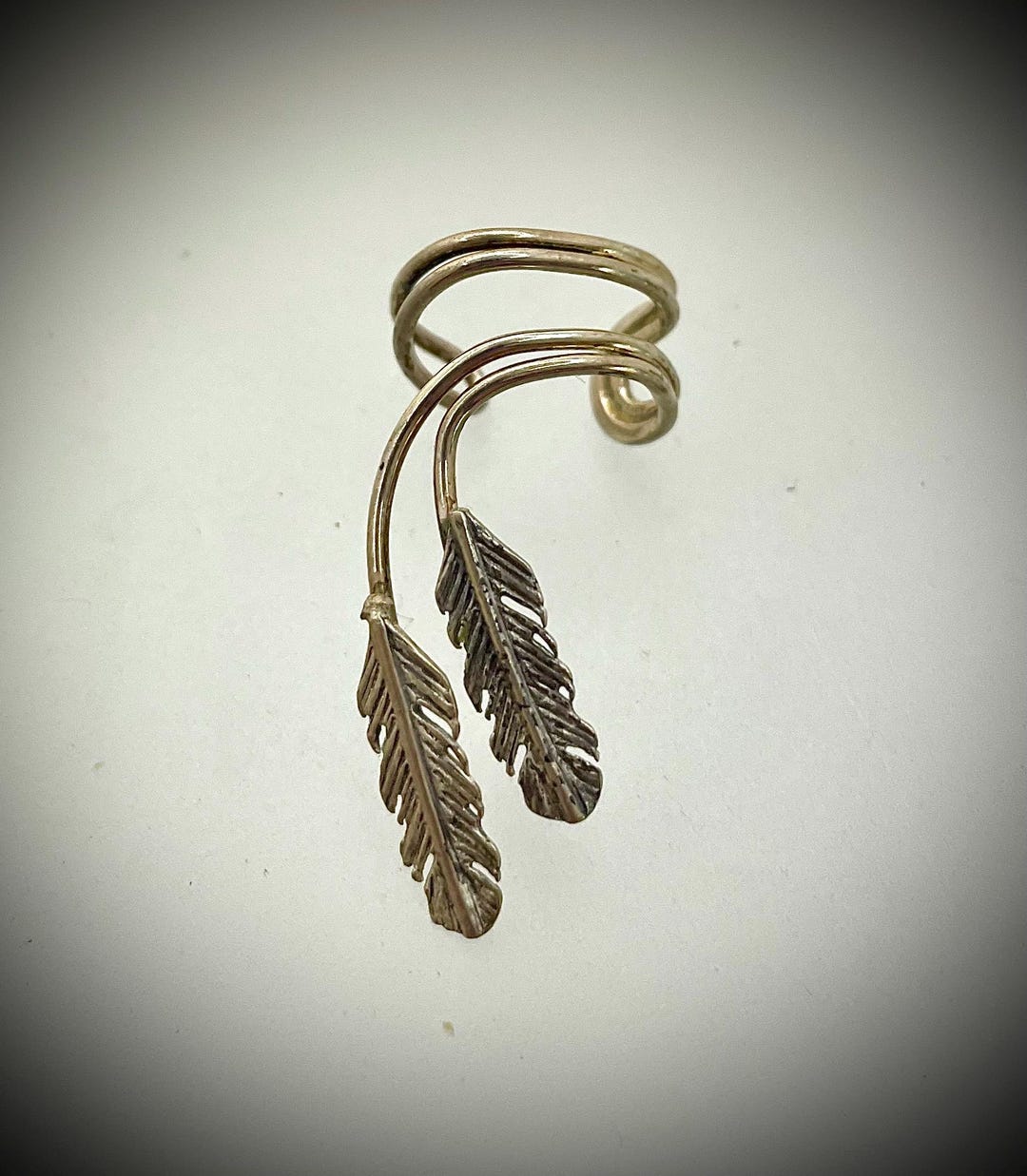Ear Cuff.. Double Feathers - Etsy