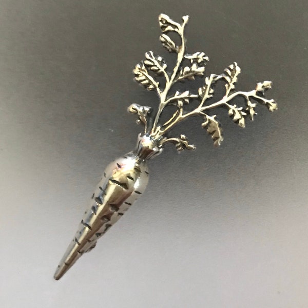 Sterling silver carrot pin