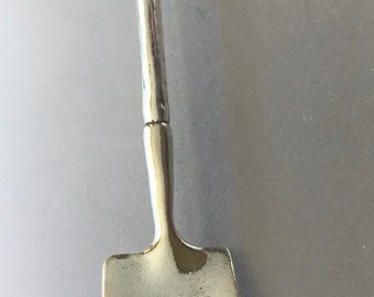 Shovel pin sterling silver