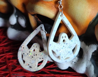 Pendant Earrings cute white glittery Ghost dangle resin pendant holo Halloween - Sharp edges party accessories spooky jewellery Fall Trends