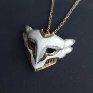 Ekko mask Owl guy from Arcane necklace - League of Legends brass pendant hextech shimmer Jinx Vi Jayce Viktor friendship lol fan lover bff