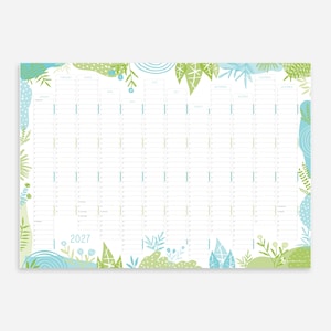 Puede incluir: Un calendario de pared para 2027 con una cuadr&iacute;cula vertical para cada mes. El dise&ntilde;o incluye ilustraciones bot&aacute;nicas en azul claro y verde de hojas, flores y formas abstractas que bordean los bordes superior e inferior del papel blanco.