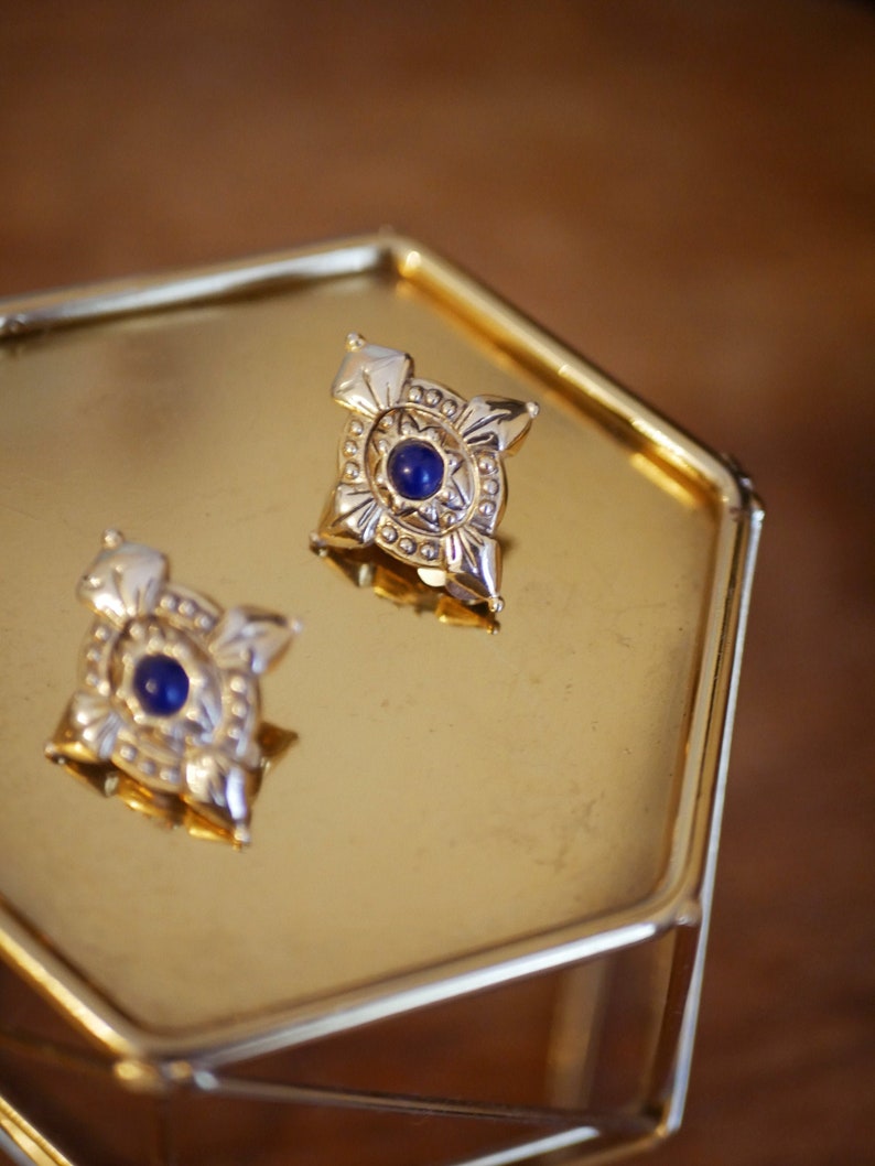 Vintage clips