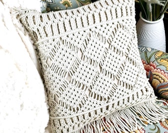 Macrame Pillow Covers – 17 Inches Boho Throw Cushion Case, Farmhouse Woven Boho Cushion Cover with Tassels for Bed Sofa Couch Bench