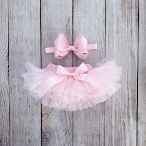 Baby Pink Tutu Bloomer & Bow - Light Pink - Baby Girl - Newborn Photos - Cake Smash - Baby Shower Gift - Diaper Cover