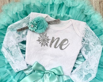 Baby Girl Winter Onederland First Birthday Outfit in Aqua Blue - Snowflake 1st Birthday Outfit - Cake Smash - Birthday Photos