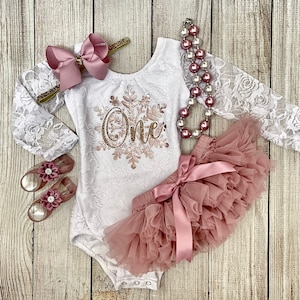 Winter Onederland First Birthday Outfit - Snowflake in Rose Gold and Gold with Dusty Pink - Cake Smash - Birthday Photos