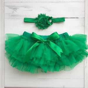 St Patricks Day Baby Outfit: Green Tutu Bloomer & Headband Set