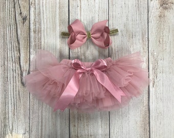 Baby Girl Ruffle Tutu Bloomer & Gold Glitter Bow Headband Set in Dusty Pink -Newborn Photos - Cake Smash Set -Baby Shower Gift -Diaper Cover